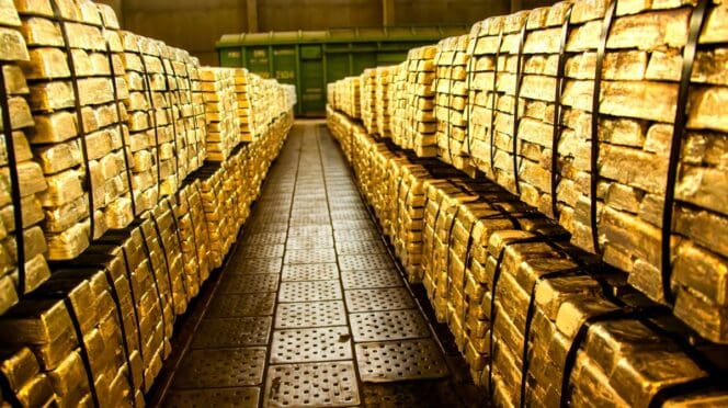 Gold Surges Past ,000: What’s Driving the Rally and Where It’s Headed Next Gold Surges Past ,000: What’s Driving the Rally and Where It’s Headed Next